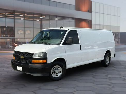 Used 2020 Chevrolet Express 2500 Extended w/ Driver Convenience Package RWD image 2