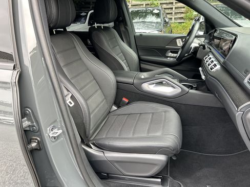 Certified 2026 Mercedes-Benz GLS 450 4MATIC image 56
