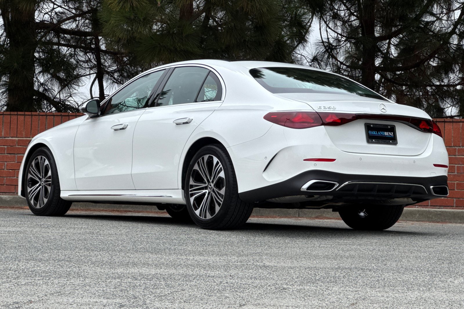 Used 2026 Mercedes-Benz E 350 Sedan image 6