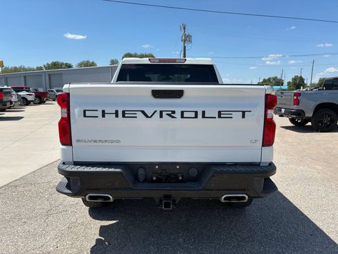 Used 2022 Chevrolet Silverado 1500 LT Trail Boss AWD/4WD image 13
