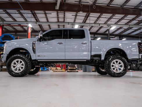 New 2025 Ford F250 King Ranch w/ Chrome Package image 7