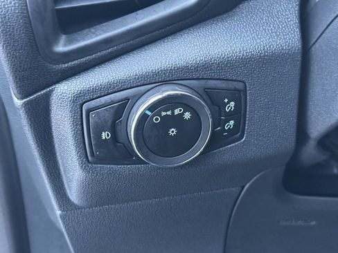 Used 2018 Ford EcoSport SE w/ SE Cold Weather Package image 26