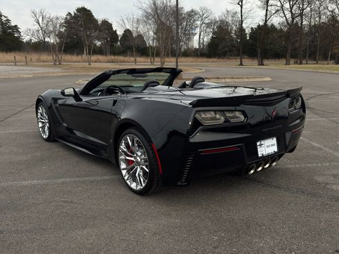 Used 2017 Chevrolet Corvette Z06 image 4