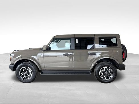 New 2026 Ford Bronco Outer Banks AWD/4WD image 2