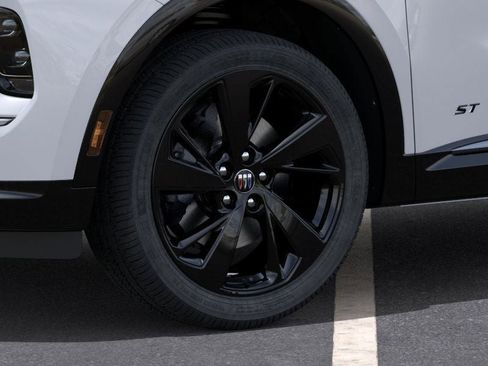 New 2025 Buick Envision Sport Touring image 9