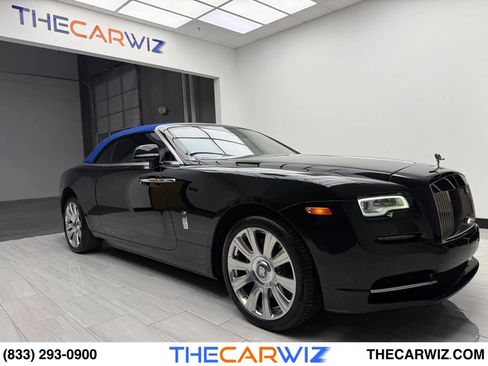 Used 2019 Rolls-Royce Dawn image 1