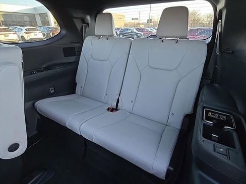 New 2026 Lexus TX 350 AWD image 32