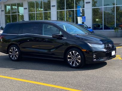 Certified 2025 Honda Odyssey Elite
