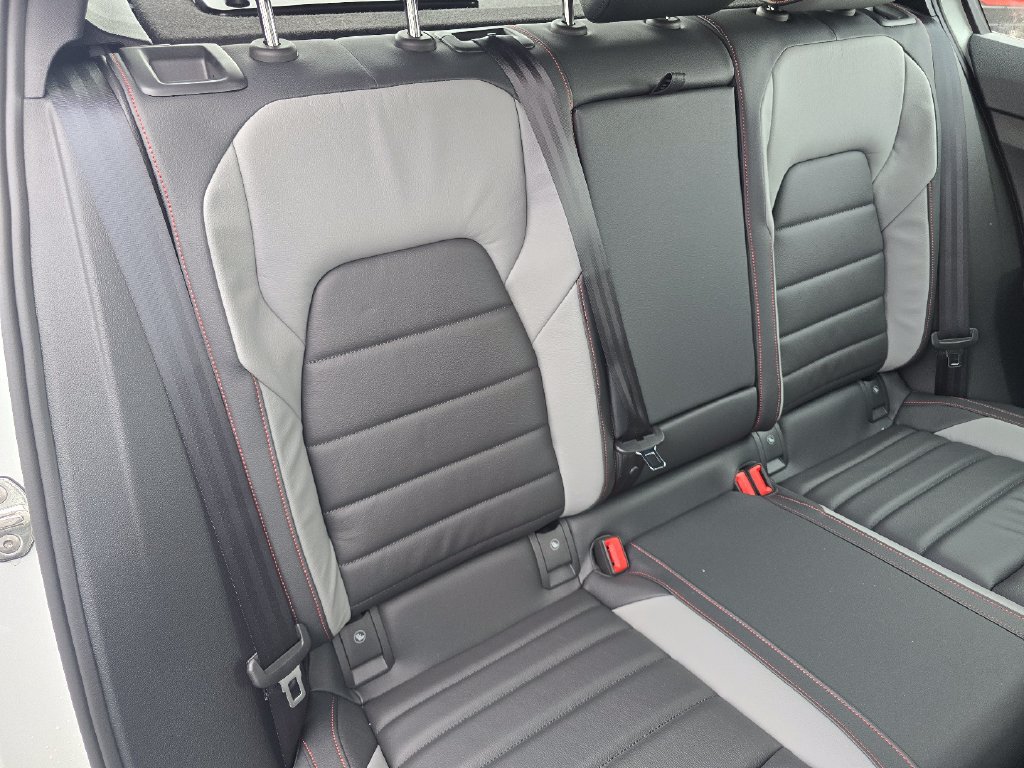 New 2026 Volkswagen GTI SE FWD image 17
