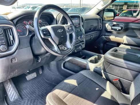 Used 2020 Chevrolet Silverado 1500 RST AWD/4WD image 10