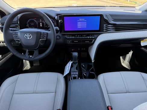 New 2026 Toyota Camry XLE AWD/4WD image 9