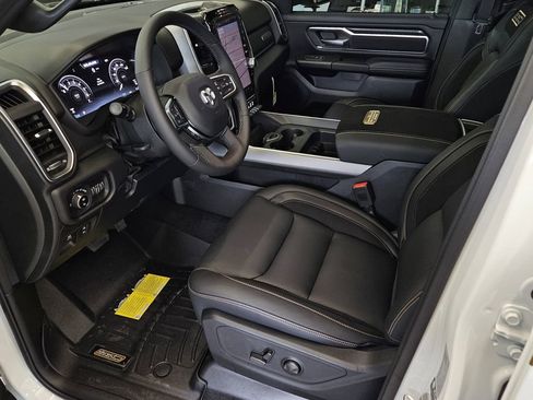 New 2026 RAM 1500 Big Horn AWD/4WD image 22