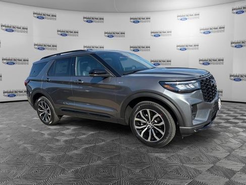 New 2026 Ford Explorer ST-Line AWD/4WD image 7