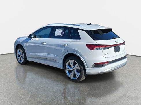 Used 2023 Audi Q4 e-tron Premium Plus w/ Premium Plus image 7