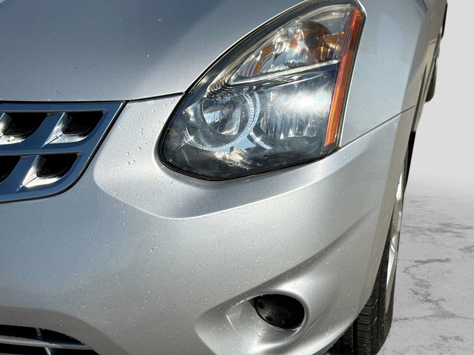 Used 2015 Nissan Rogue S FWD image 10
