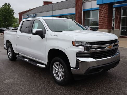 Used 2021 Chevrolet Silverado 1500 LT AWD/4WD image 4