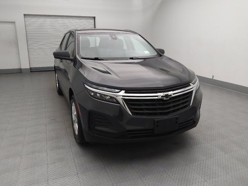 Used 2022 Chevrolet Equinox LS w/ Driver Confidence II Package FWD image 14