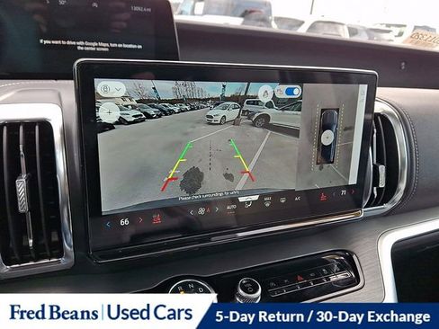 Used 2025 Ford Expedition Max Platinum w/ Driver's Package image 26