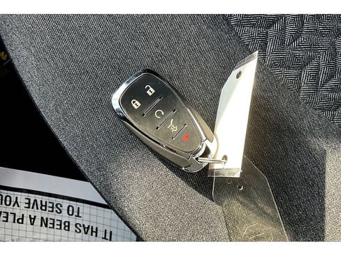 Used 2024 Chevrolet Equinox LT image 12