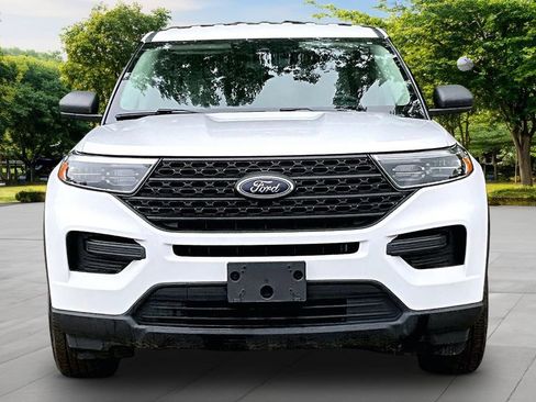 Used 2021 Ford Explorer 4WD image 3