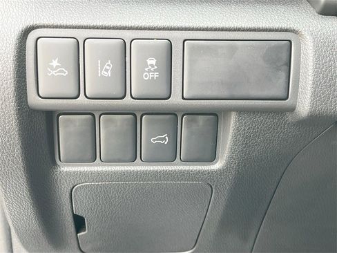 New 2026 Mitsubishi Eclipse Cross Black Edition image 9