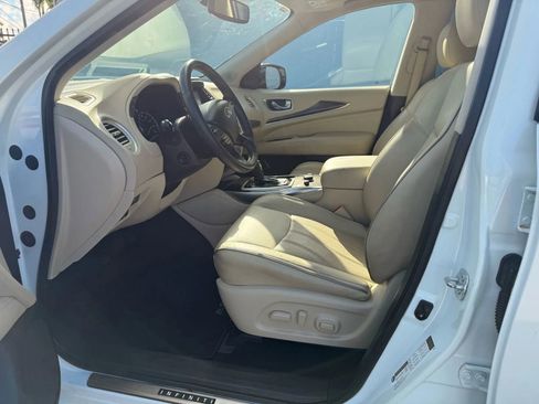 Used 2018 INFINITI QX60 FWD w/ Premium Plus Package image 16