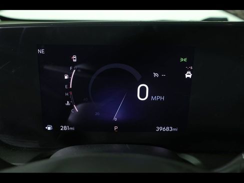 Used 2025 Buick Encore GX Preferred FWD image 22