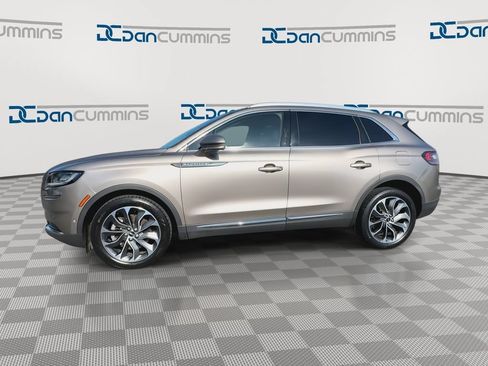 Used 2021 Lincoln Nautilus Reserve w/ Equipment Group 201A AWD/4WD image 5