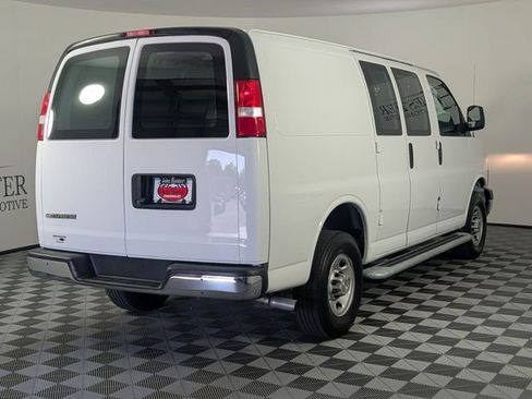 Used 2024 Chevrolet Express 2500 w/ Driver Convenience Package image 7