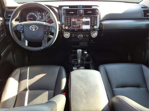 Used 2021 Toyota 4Runner Venture w/ Moonroof Package AWD/4WD image 20
