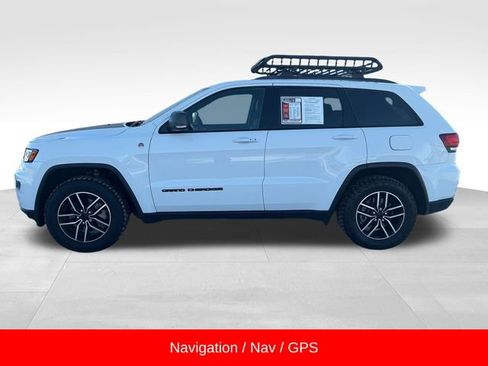 Used 2020 Jeep Grand Cherokee Trailhawk w/ Trailhawk Luxury Group image 4