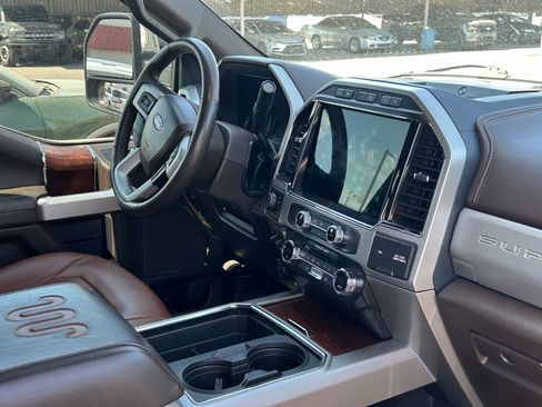 Used 2022 Ford F350 King Ranch w/ Tremor Off-Road Package AWD/4WD image 10