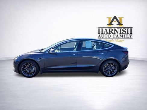 Used 2018 Tesla Model 3 Long Range RWD image 4