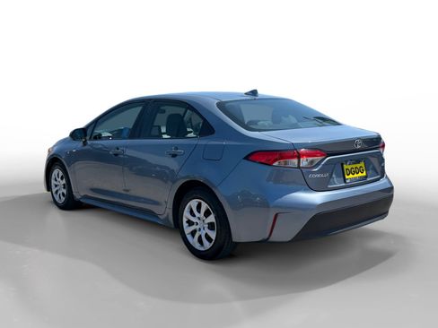 Used 2024 Toyota Corolla LE FWD image 3