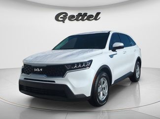 Used 2023 Kia Sorento LX FWD video 1