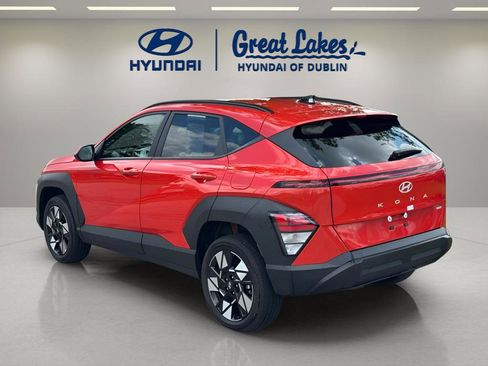 Used 2025 Hyundai Kona SEL AWD/4WD image 3