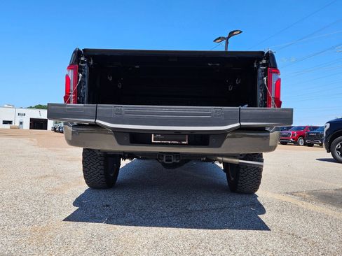 Used 2025 Ford F150 King Ranch w/ FX4 Off-Road Package AWD/4WD image 5