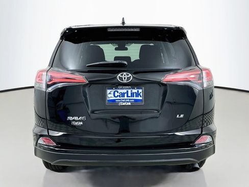 Used 2017 Toyota RAV4 LE FWD image 7