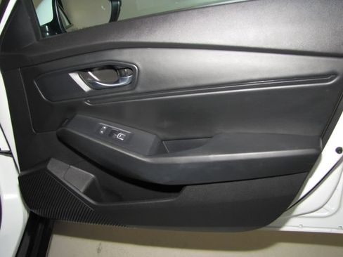 Used 2024 Honda Accord EX-L image 21