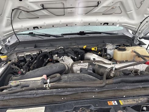 Used 2016 Ford F250 XLT w/ XLT Value Package image 31