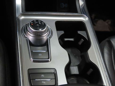 Used 2022 Ford Edge Titanium w/ Equipment Group 301A image 12