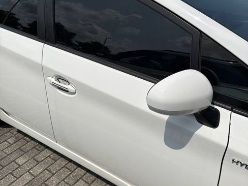 Used 2015 Toyota Prius Two FWD image 15