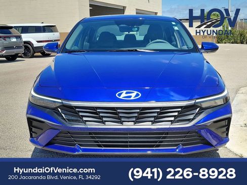 Certified 2024 Hyundai Elantra SEL FWD image 12