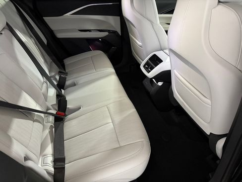 New 2026 Cadillac Lyriq Sport image 44