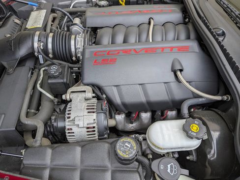 Used 2006 Chevrolet Corvette Coupe w/ Preferred Equipment Group image 23