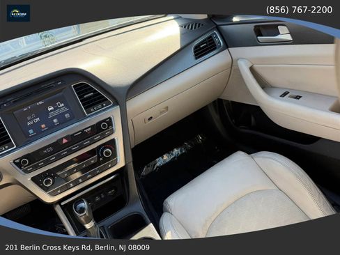 Used 2017 Hyundai Sonata Sport w/ Value Edition Package 02 FWD image 27