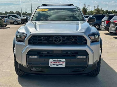 Used 2025 Toyota 4Runner TRD Off-Road Premium w/ Tow Technology Package AWD/4WD image 8
