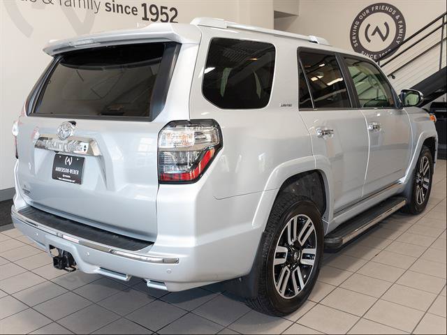 Used 2024 Toyota 4Runner Limited AWD/4WD image 22