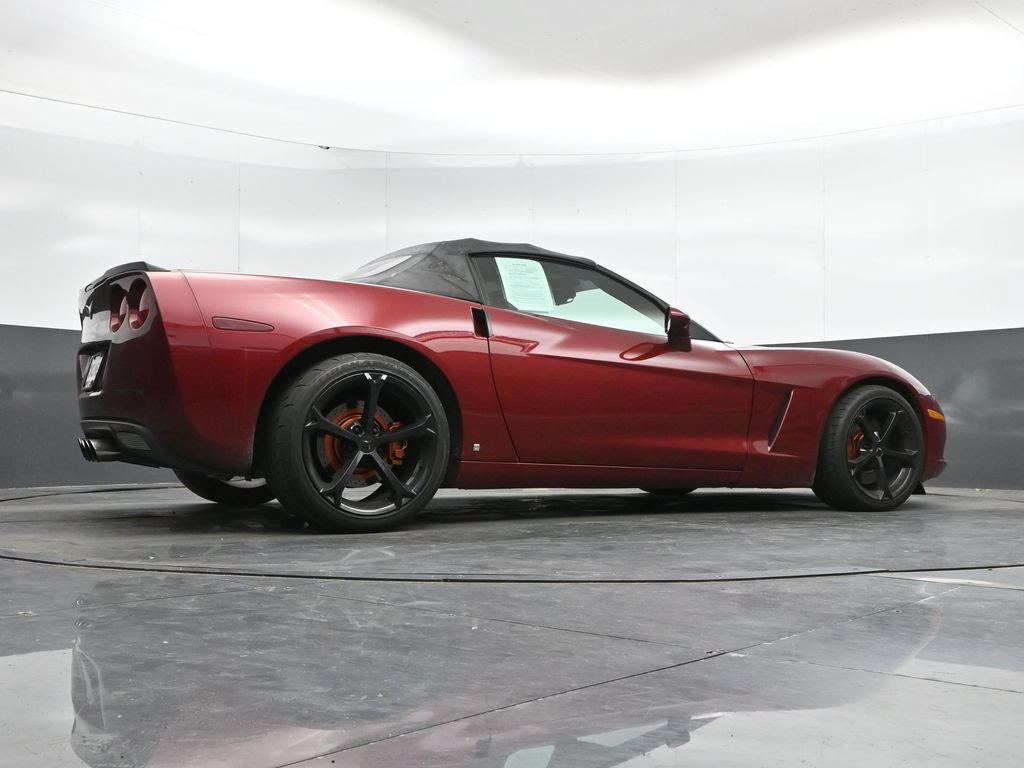 Used 2006 Chevrolet Corvette Convertible w/ Preferred Equipment Group RWD image 37