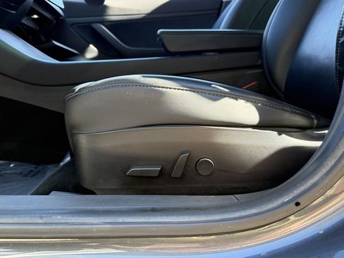 Used 2020 Tesla Model 3 Standard Range Plus image 27